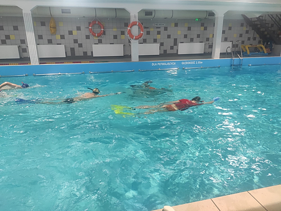 Hokej pod wodą Walenie Siemianowice Śląskie Trening 4 III 2023. Koniec Walenia czyli Amatorska Liga Hokeja Pod Wodą